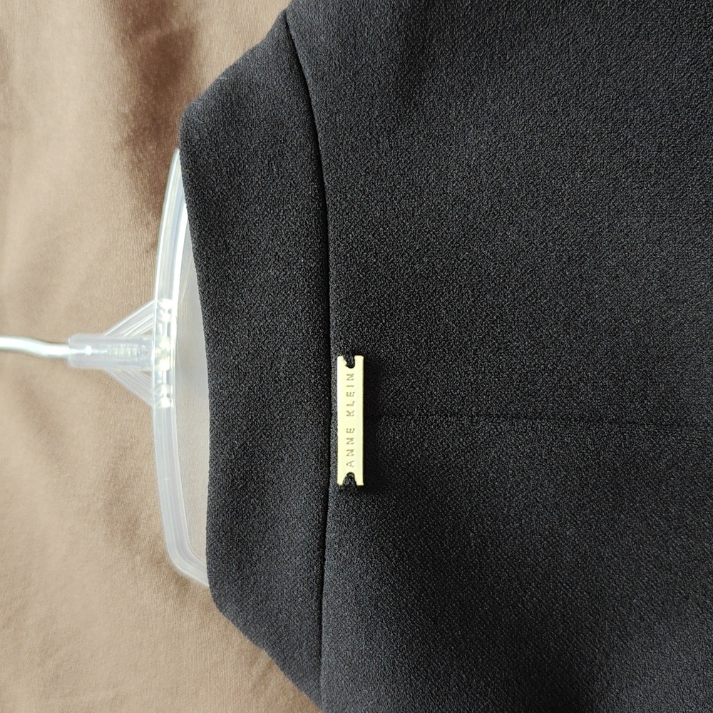 Open Front Black Blazer - Picture 4 of 7